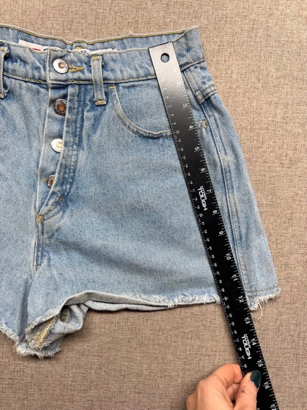 Palmetto’s Vintage High Waisted Denim Shorts Size 5 Button Fly Mom Jean Shorts